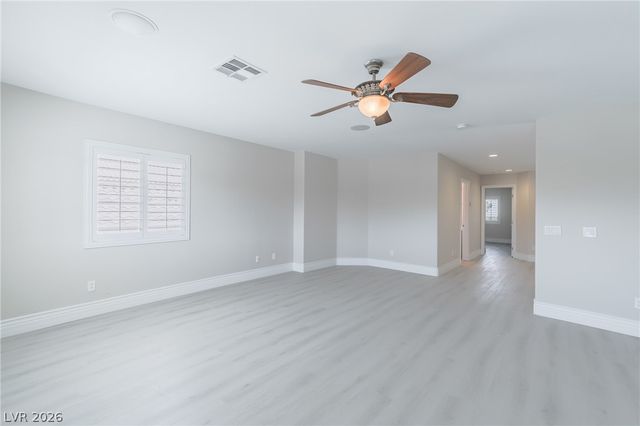 454 First On Drive, Las Vegas, NV 89148