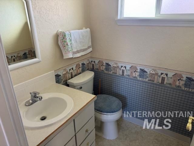 6890 W Lamplighter St, Boise, ID 83714