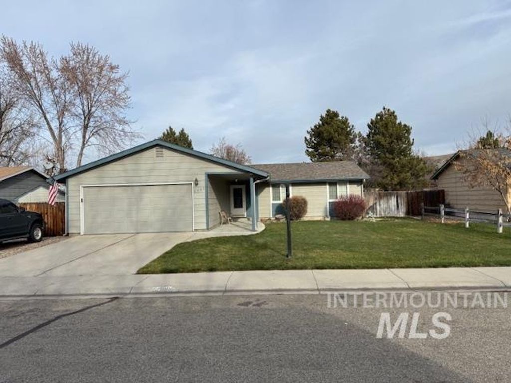 6890 W Lamplighter St, Boise, ID 83714