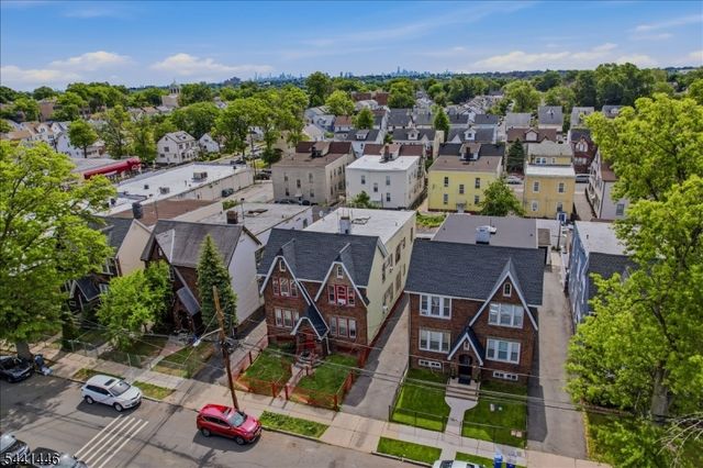 200 Eastern Pkwy, Newark City, NJ 07106