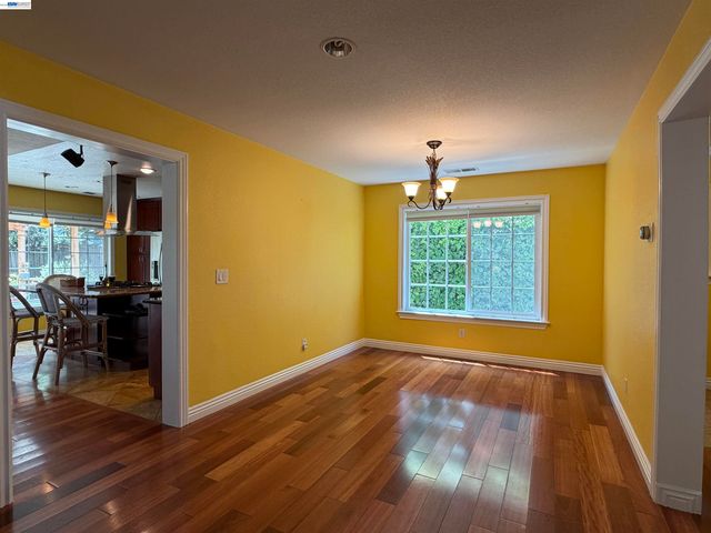 433 Calistoga Cir, Fremont, CA 94536