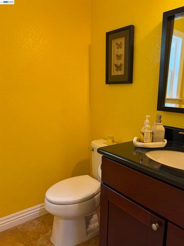 433 Calistoga Cir, Fremont, CA 94536