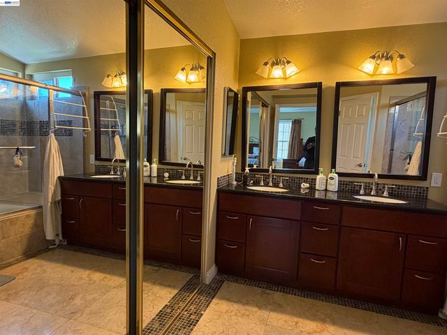 433 Calistoga Cir, Fremont, CA 94536