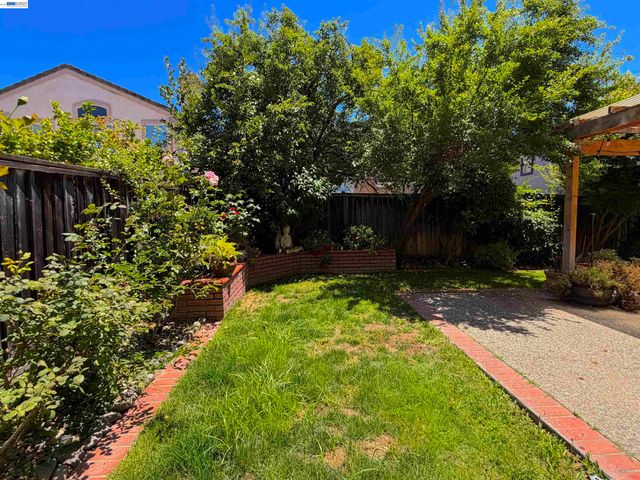433 Calistoga Cir, Fremont, CA 94536