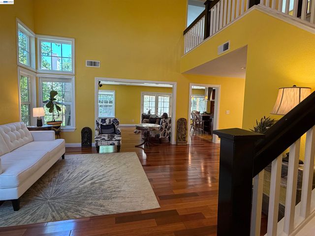 433 Calistoga Cir, Fremont, CA 94536