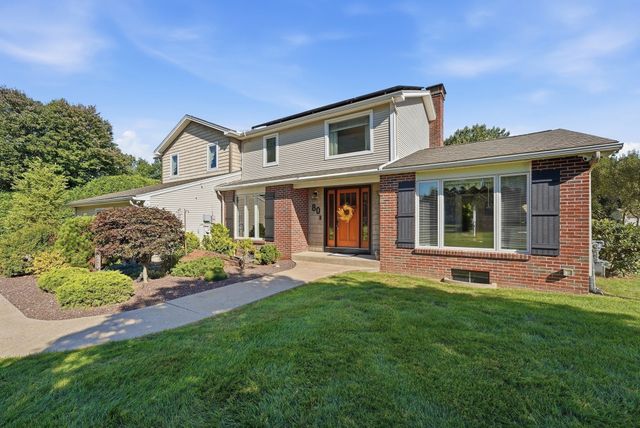 80 Green Meadow Lane, West Springfield, MA 01089