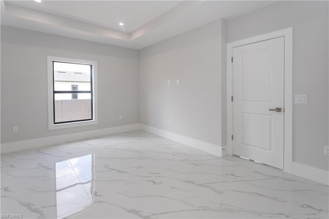 733 Phelps ST E, Lehigh Acres, FL 33974