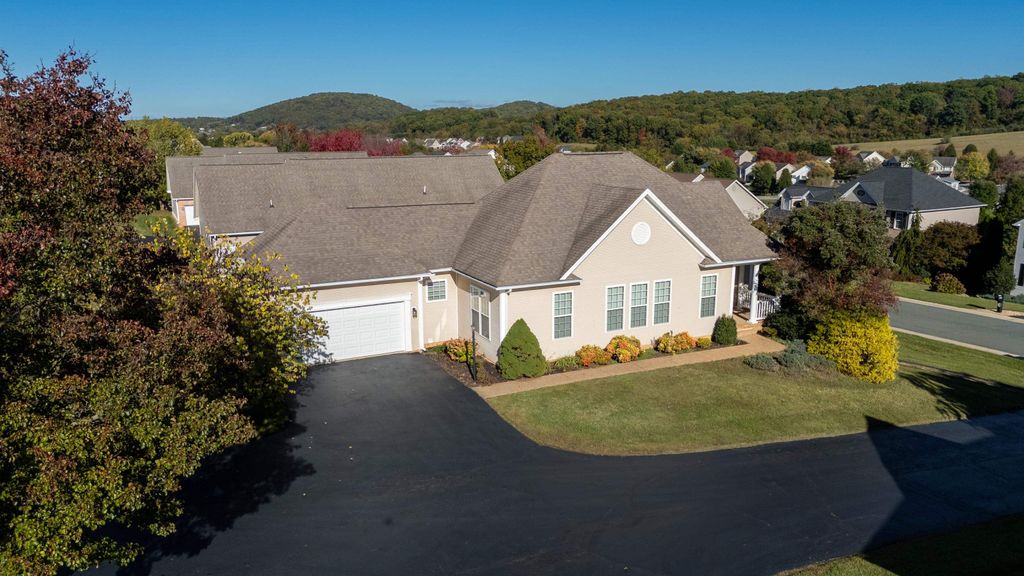 173 HEATHER LN, Staunton, VA 24401
