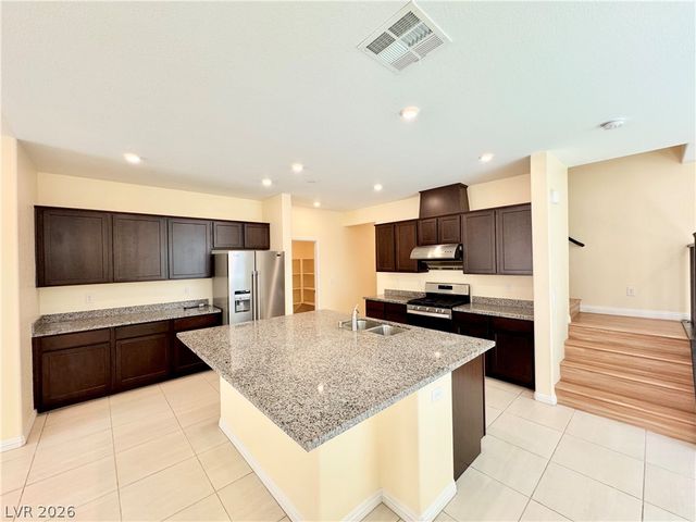 6088 Castle Gardens Avenue, Las Vegas, NV 89130