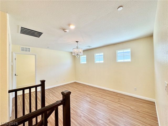 6088 Castle Gardens Avenue, Las Vegas, NV 89130