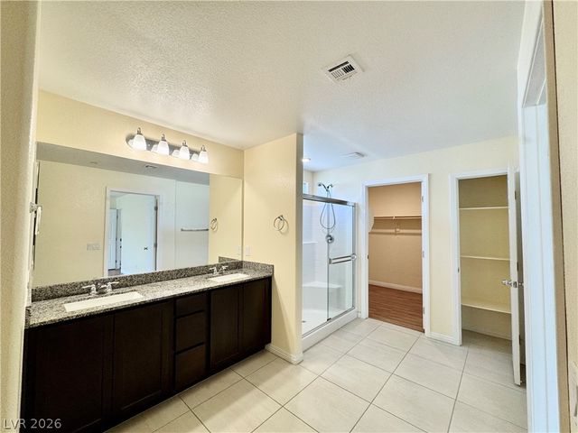 6088 Castle Gardens Avenue, Las Vegas, NV 89130