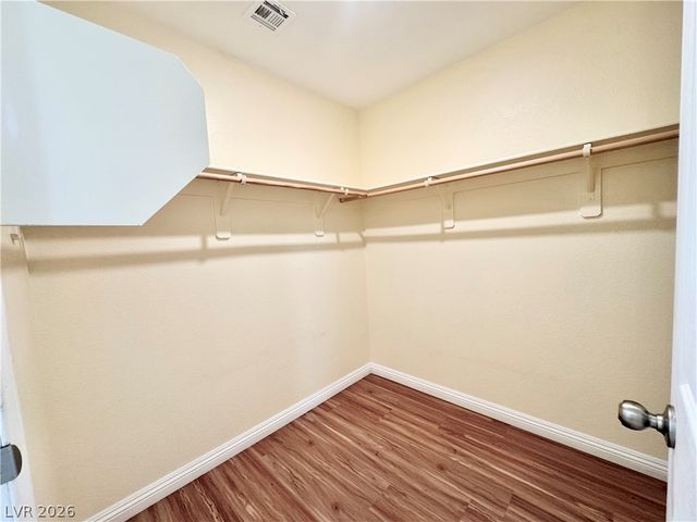 6088 Castle Gardens Avenue, Las Vegas, NV 89130