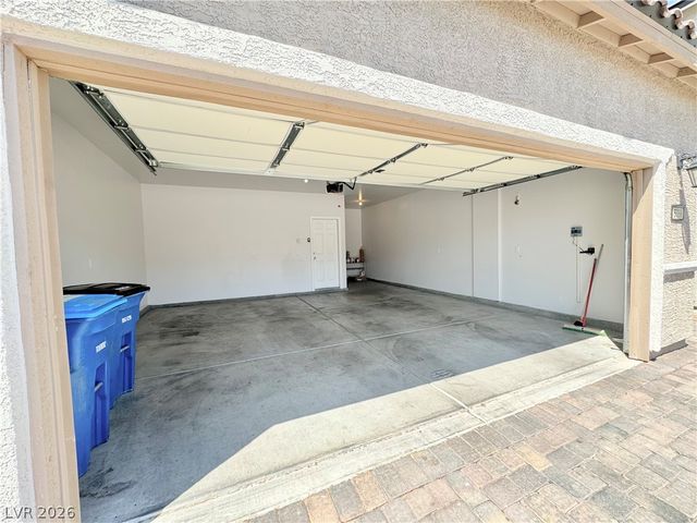 6088 Castle Gardens Avenue, Las Vegas, NV 89130