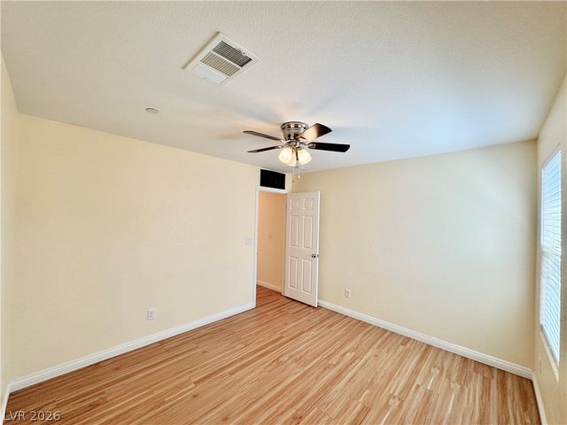 6088 Castle Gardens Avenue, Las Vegas, NV 89130
