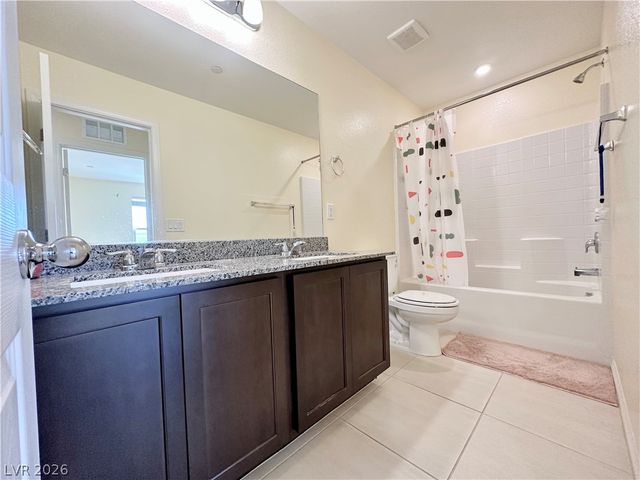 6088 Castle Gardens Avenue, Las Vegas, NV 89130