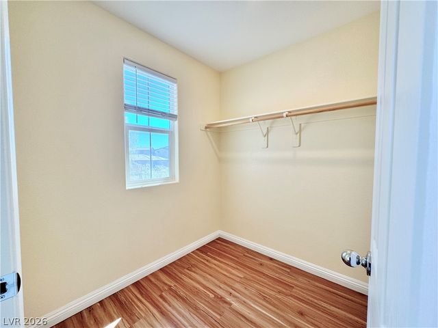6088 Castle Gardens Avenue, Las Vegas, NV 89130