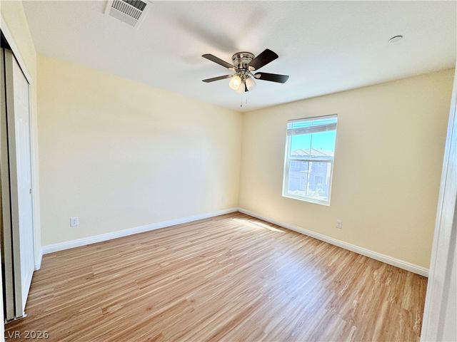 6088 Castle Gardens Avenue, Las Vegas, NV 89130