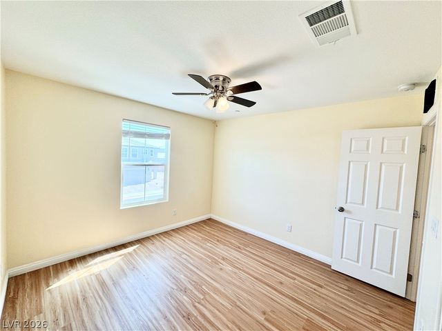 6088 Castle Gardens Avenue, Las Vegas, NV 89130