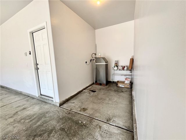 6088 Castle Gardens Avenue, Las Vegas, NV 89130