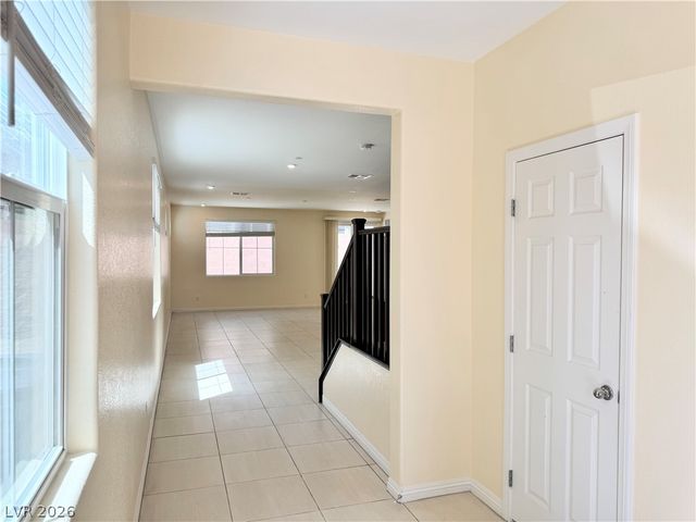 6088 Castle Gardens Avenue, Las Vegas, NV 89130