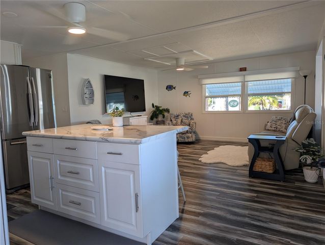 82093 1ST AVENUE N, Pinellas Park, FL 33781