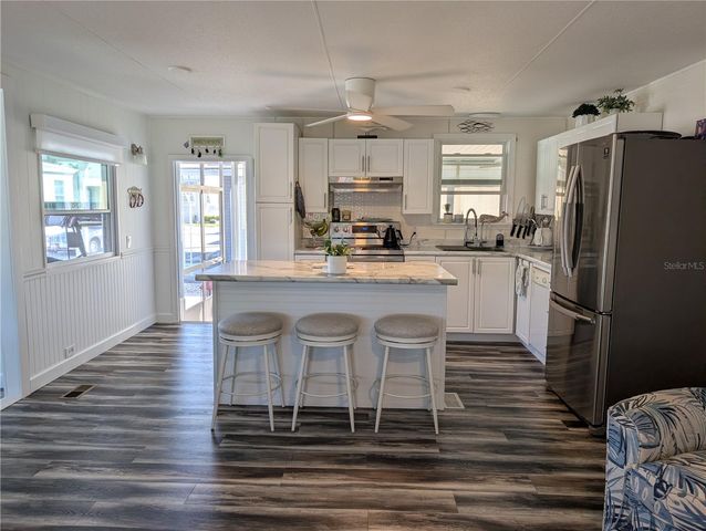 82093 1ST AVENUE N, Pinellas Park, FL 33781