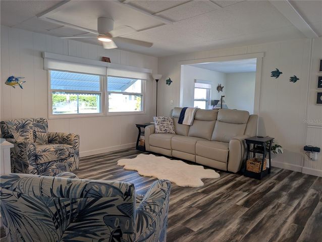 82093 1ST AVENUE N, Pinellas Park, FL 33781