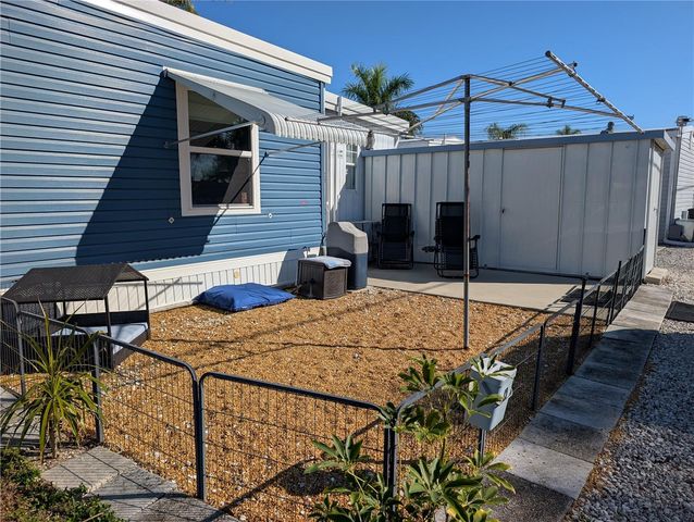 82093 1ST AVENUE N, Pinellas Park, FL 33781