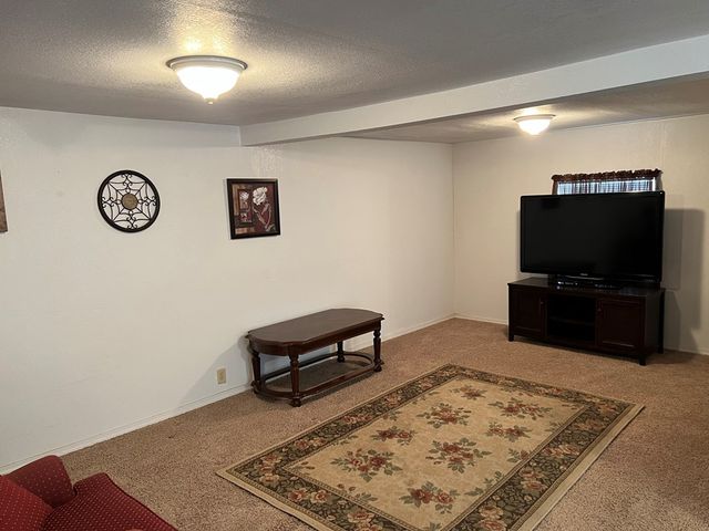 1407 S McElroy, Crane, TX 79731