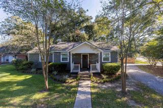 5608 Burgundy Ave, Baton Rouge, LA 70806