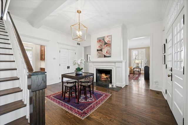 875 GORDON Terrace, Winnetka, IL 60093