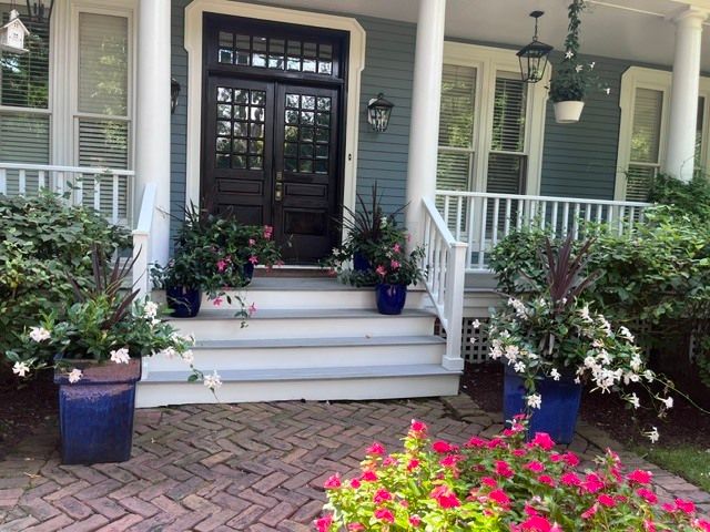 875 GORDON Terrace, Winnetka, IL 60093