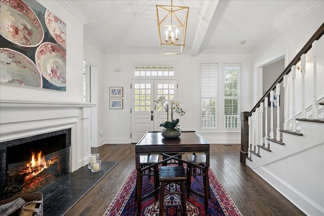 875 GORDON Terrace, Winnetka, IL 60093