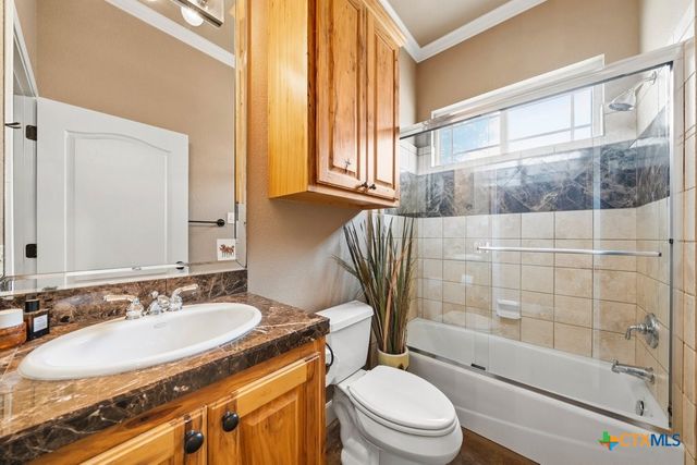2215 Gruene Lake Drive, New Braunfels, TX 78130