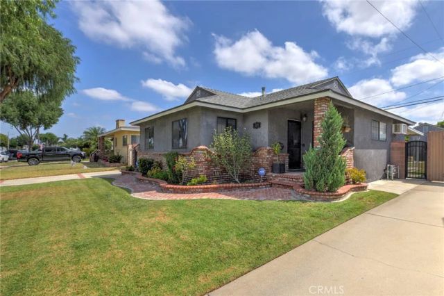 14024 Ocana, Bellflower, CA 90706