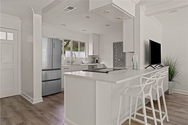 4318 7th Street, St Simons Island, GA 31522