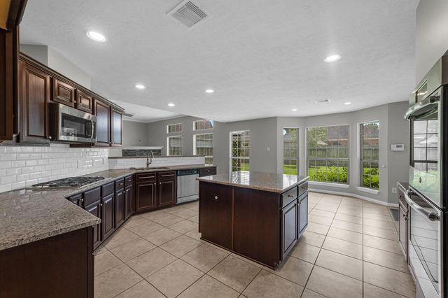 6606 Granbury Road, Manvel, TX 77578