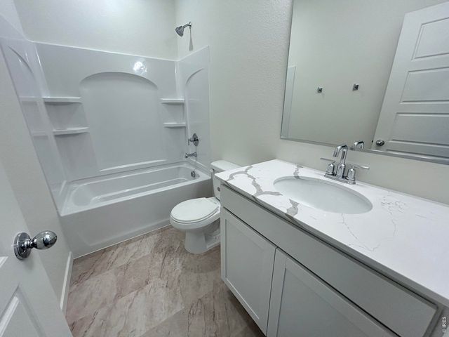 529 85th Ave, Greeley, CO 80634