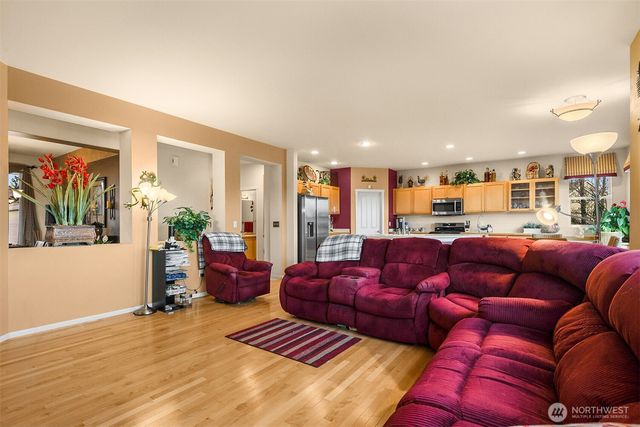 1306 68th Street SE, Auburn, WA 98092