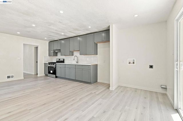 931 Hargus Ave, Vallejo, CA 94591