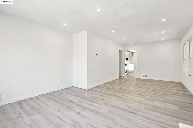 931 Hargus Ave, Vallejo, CA 94591