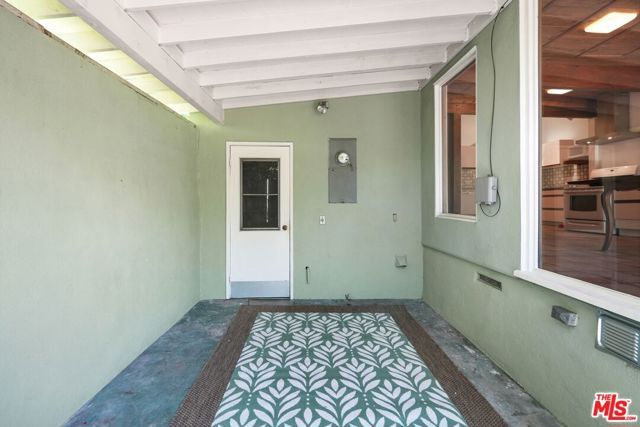 3460 Angelus Avenue, Glendale, CA 91208