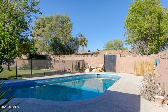 6517 N 16TH Drive, Phoenix, AZ 85015