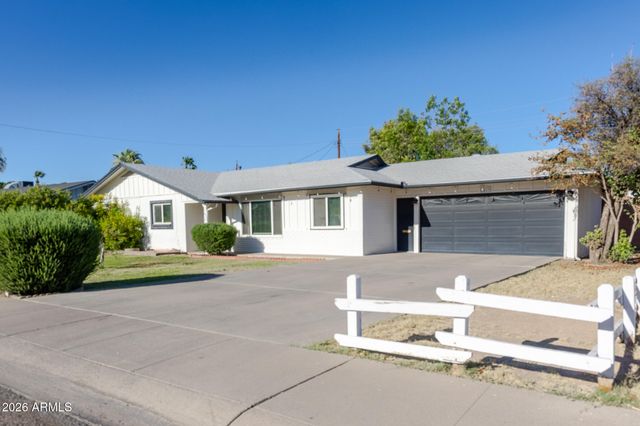 6517 N 16TH Drive, Phoenix, AZ 85015