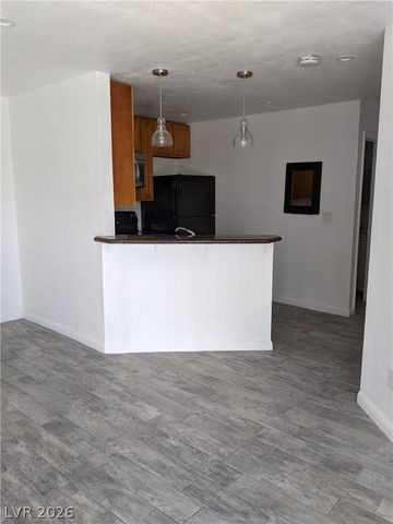 500 Elm Drive 104, Las Vegas, NV 89169