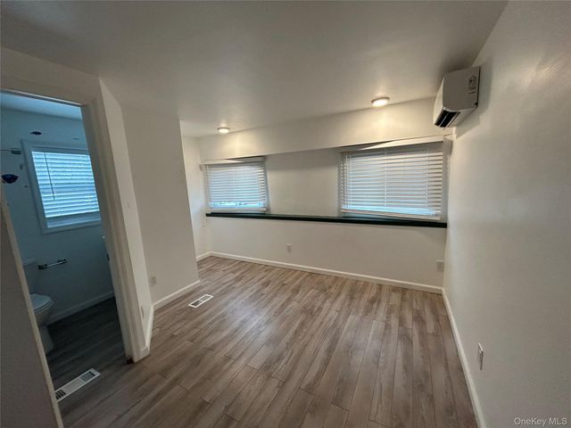 717 Modena Country Club, Gardiner, NY 12525