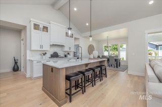 11304 W Helenium Dr, Star, ID 83669