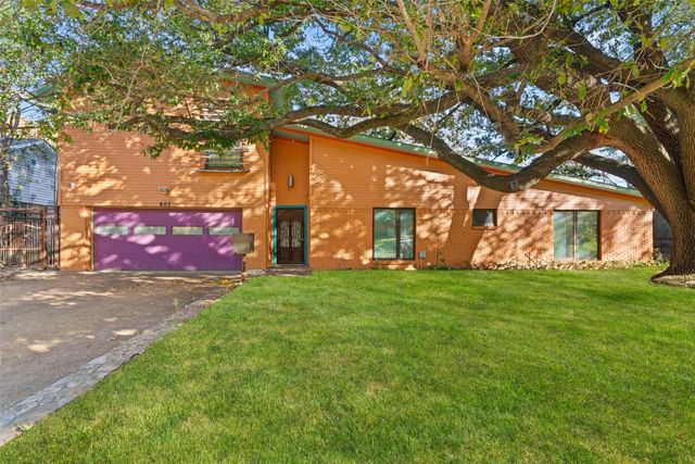 607 Shadywood Lane, Richardson, TX 75080