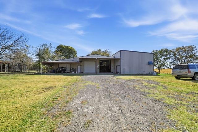 1827 Platter, Calera, OK 74730