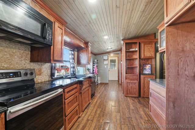 1827 Platter, Calera, OK 74730